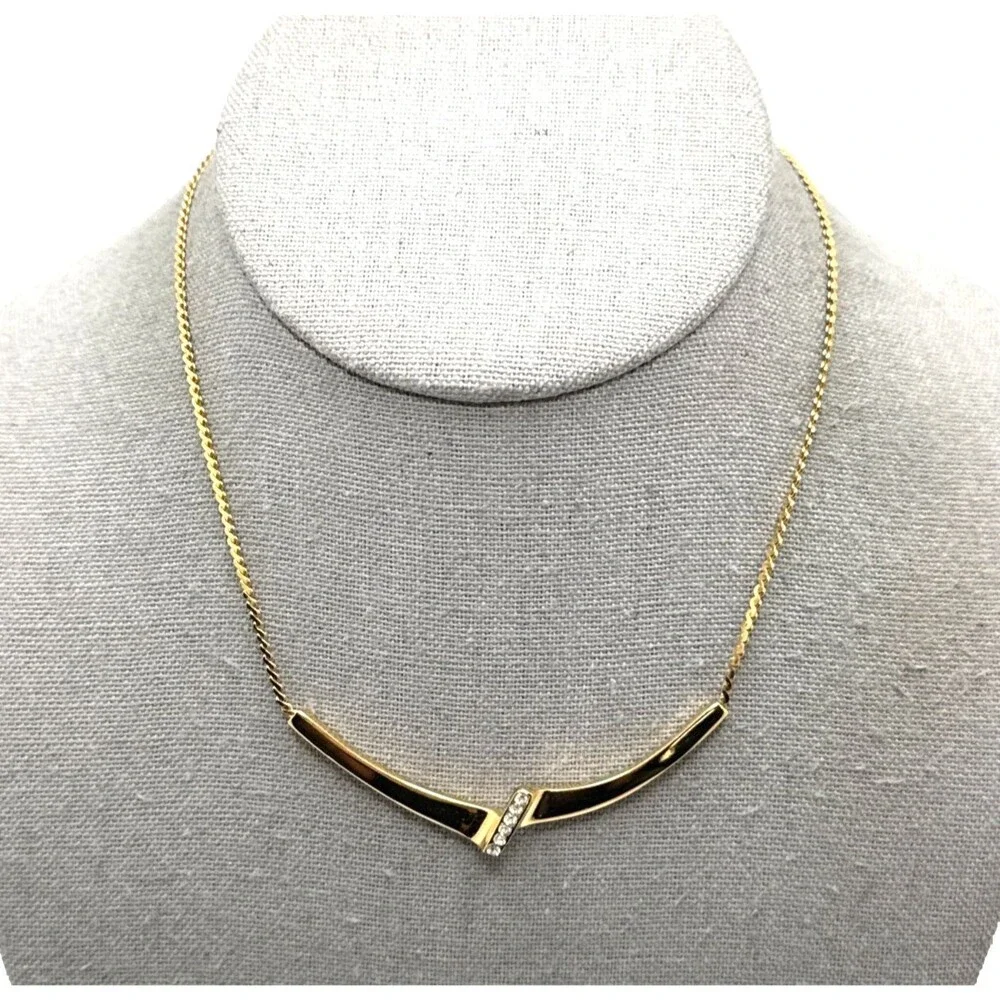 Vintage CROWN TRIFARI Gold Tone Rhinestone Choker Necklace 1970s 15